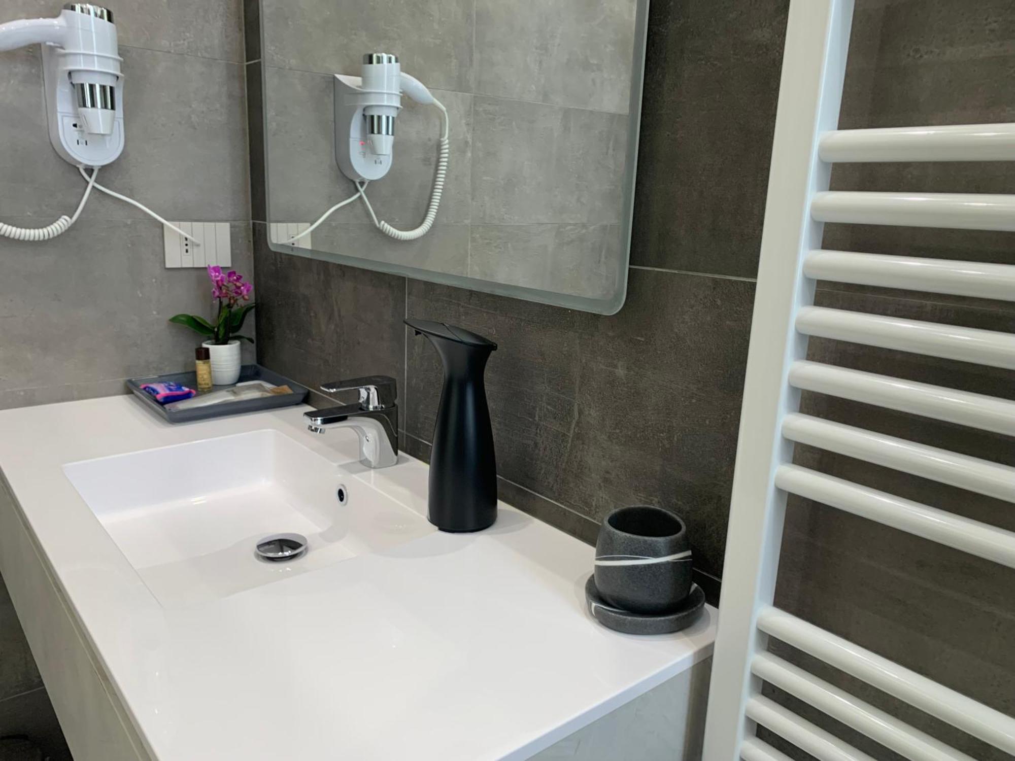 Ripa150 - Smart Apartament Milano - Prada Bocconi Ieo Ied Forum Assago Navigli Duomo15Min Dış mekan fotoğraf